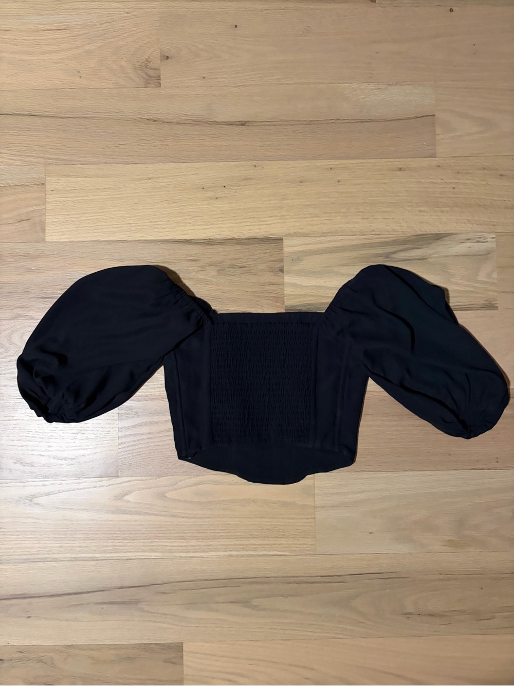 Abercrombie & Fitch Black Puff-Sleeve Smocked Crop Top